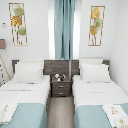 Lägenhet Lazuli Sea View Beachfront Ap 21 Larnaca