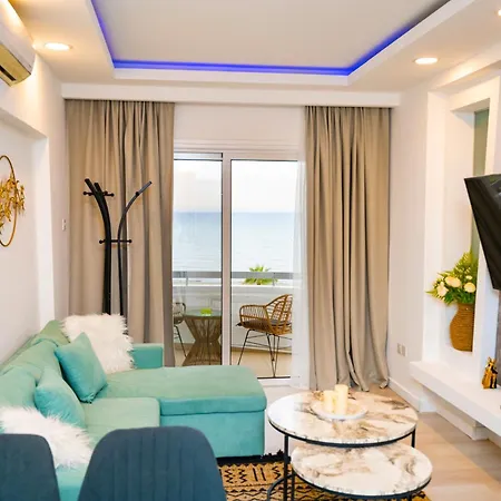 Lazuli Sea View Beachfront Ap 21 Lägenhet Larnaca