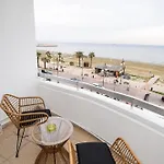 Lazuli Sea View Beachfront Ap 21 شقة *