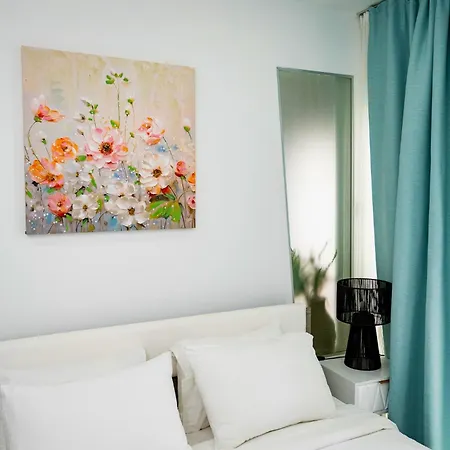 Апартаменты Lazuli Sea View Beachfront Ap 21 Ларнака