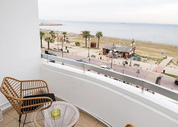 Lazuli Sea View Beachfront Ap 21 Appartement *