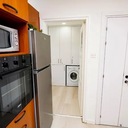 Lazuli Sea View Beachfront Ap 21 Lejlighed *